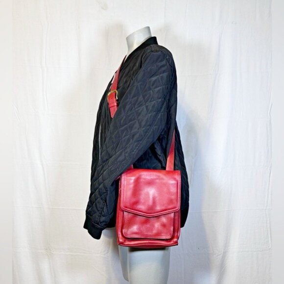 Vintage Fossil 1954 Red Leather Flap Accordion Cross Body Bag - Picture 1 of 11
